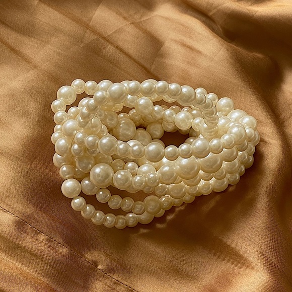 Jewelry - Pearl Stack Bracelet (Costume Jewelry)